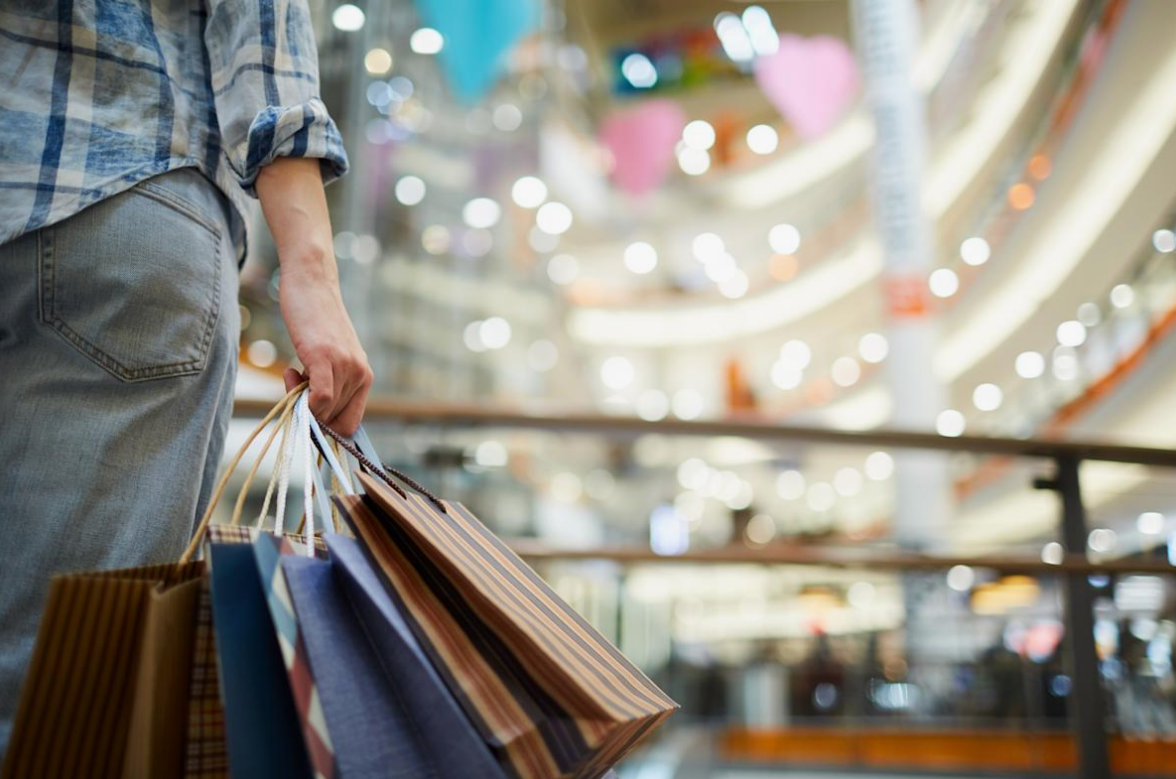 Construction loan for shopping centers